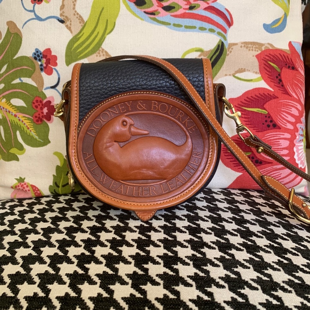 Vintage Dooney & Bourke Navy Duck Bag